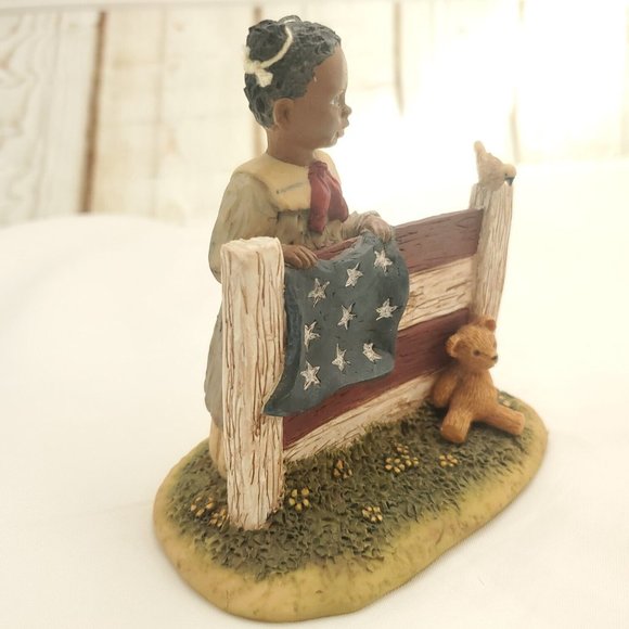 Enesco Miss Martha's Collection God Bless America Carrie Special 1992 Figurine - Picture 2 of 10
